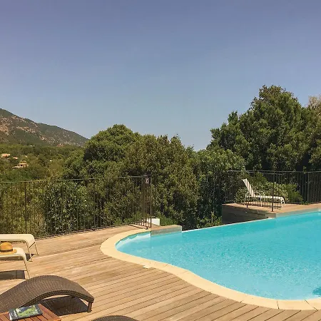 Two-bedroom Holiday In Vecchio *